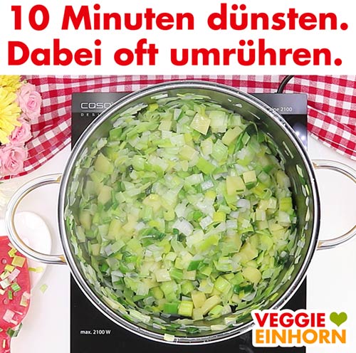 Gemüse dünsten. Dabei oft umrühren.