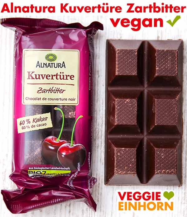 Vegane Zartbitterkuvertüre von Alnatura Eine Packung Zartbitterkuvertüre von Alnatura
