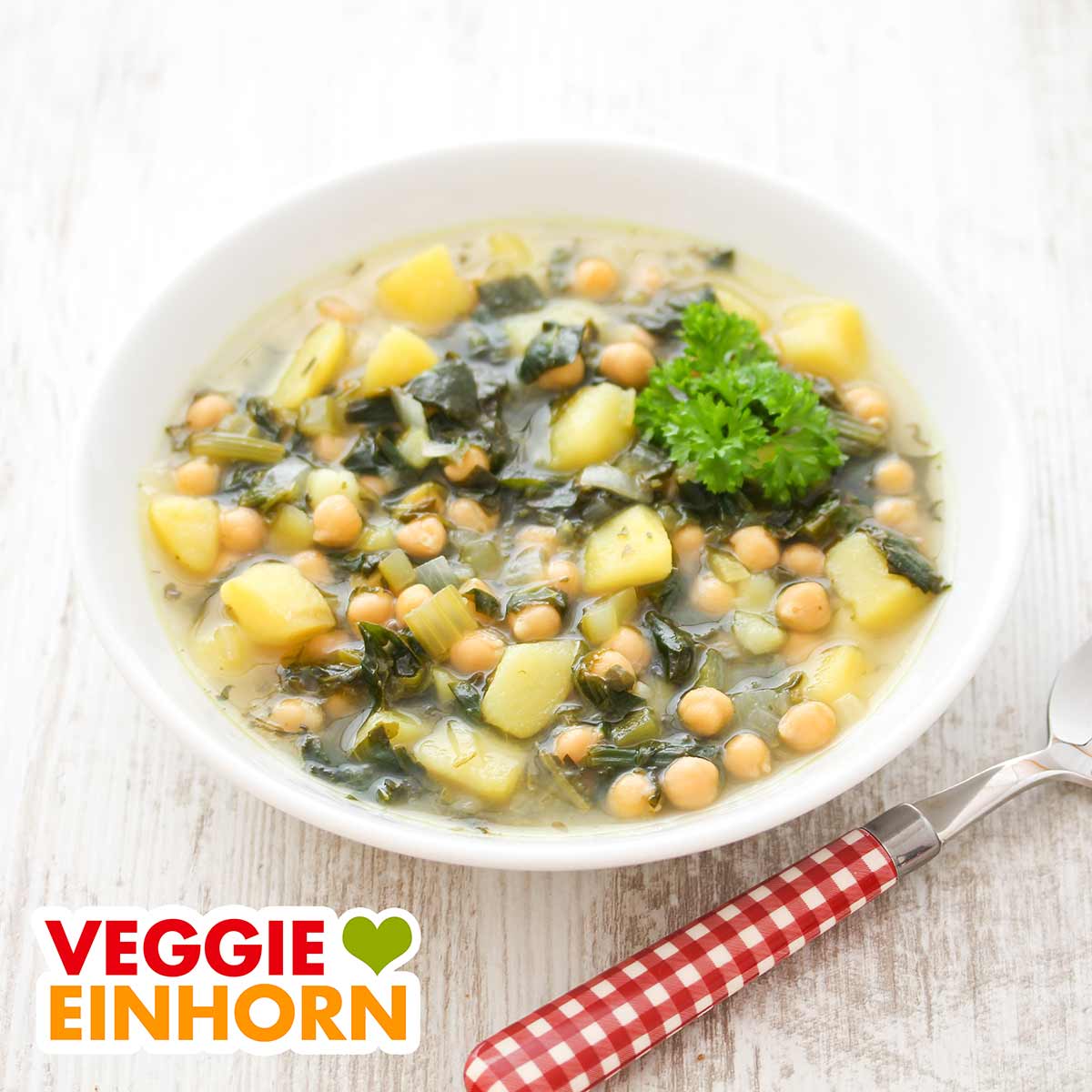 Bärlauchsuppe mit Kartoffeln und Kichererbsen