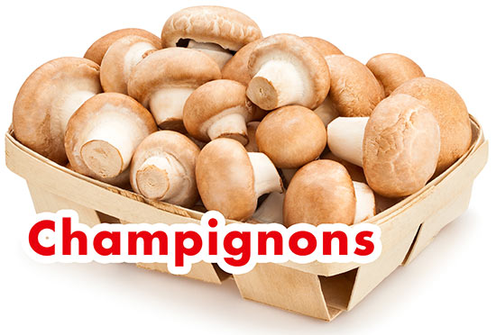Eine Holzschale mit braunen Champignons