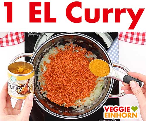 Currypulver zufügen