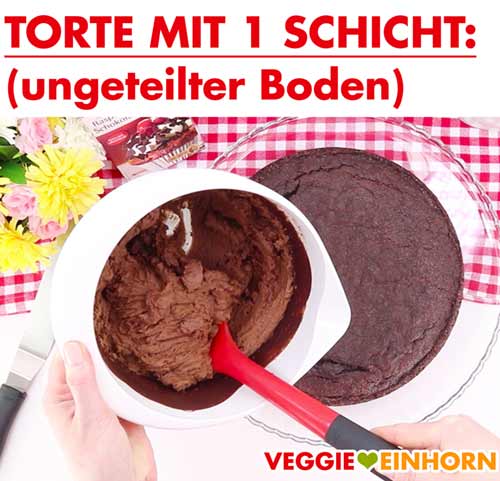Einfache vegane Schokotorte mit einer Schicht Einfache vegane Schokotorte mit einer Schicht