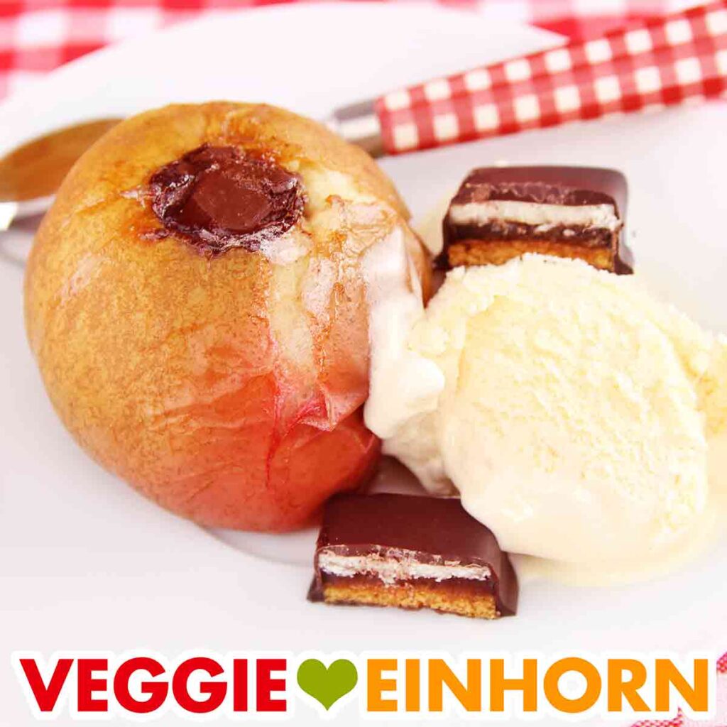 Einfacher Bratapfel mit Dominostein