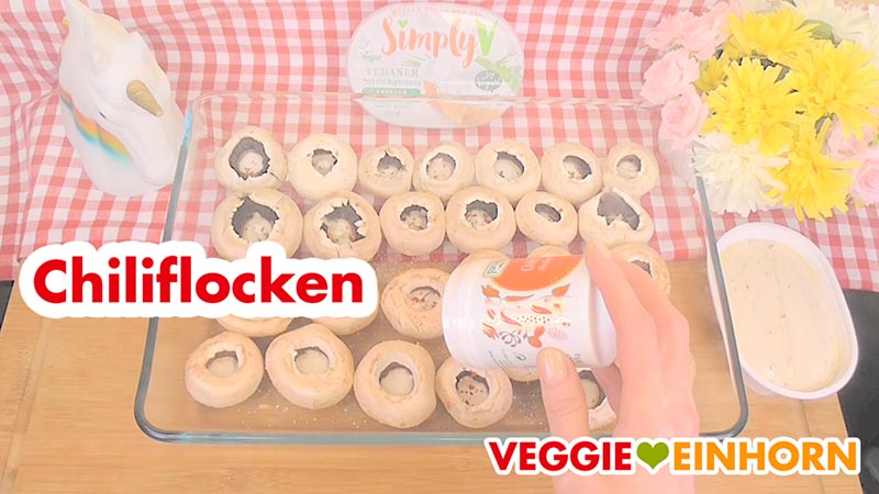 Vegane GEFÜLLTE CHAMPIGNONS | Einfaches leckeres Party Rezept | VEGANE gefüllte Pilze | Rezept mit Schritt-für-Schritt Foto-Anleitung und VIDEO