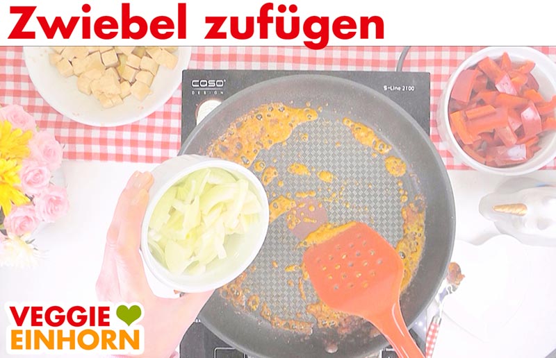 Rote Currypaste, Zwiebeln