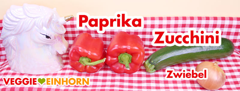 Paprika, Zucchini, Zwiebeln
