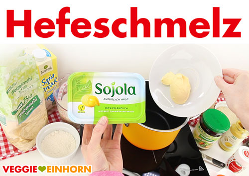 Zubereitung des Hefeschmelz für die Moussaka Zubereitung des Hefeschmelz für die Moussaka
