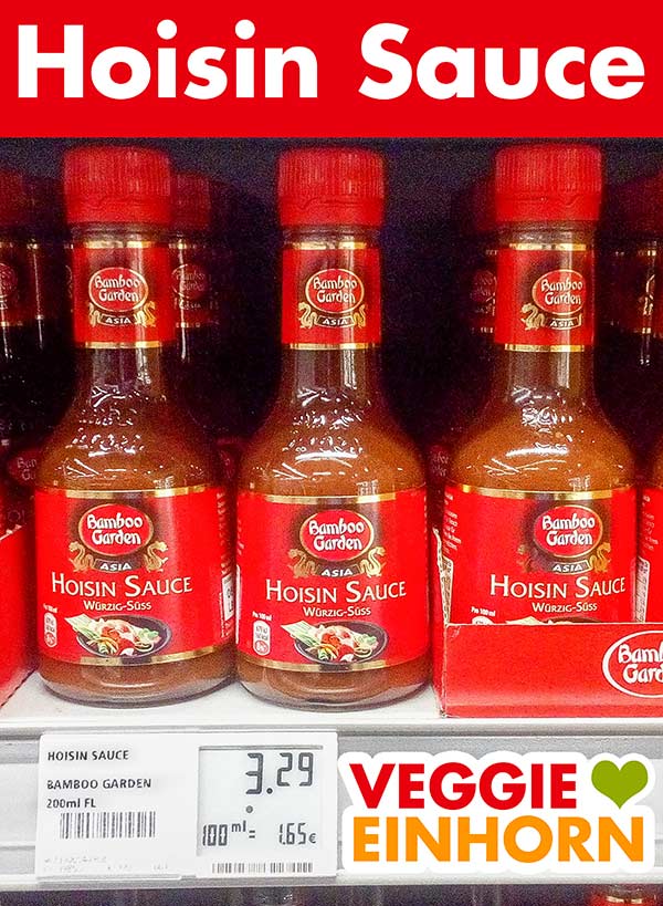 Hoisin Sauce von Bamboo Garden im Supermarkt Hoisin Sauce im Regal bei Rewe