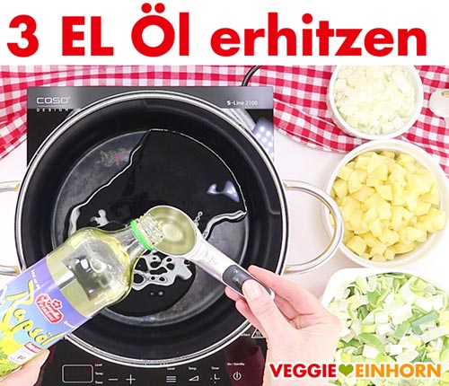 In einem Topf Öl erhitzen.