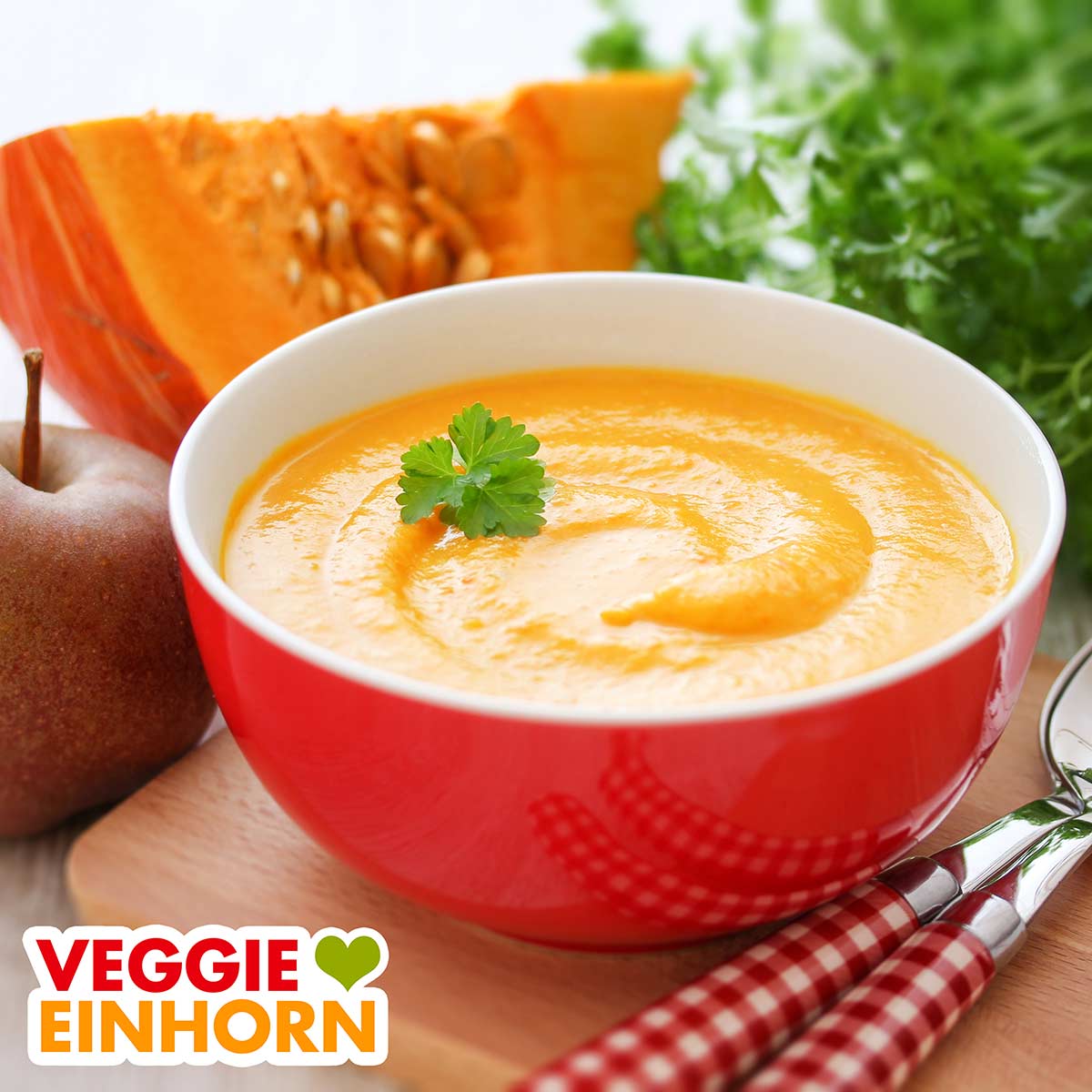Kürbissuppe mit Apfel