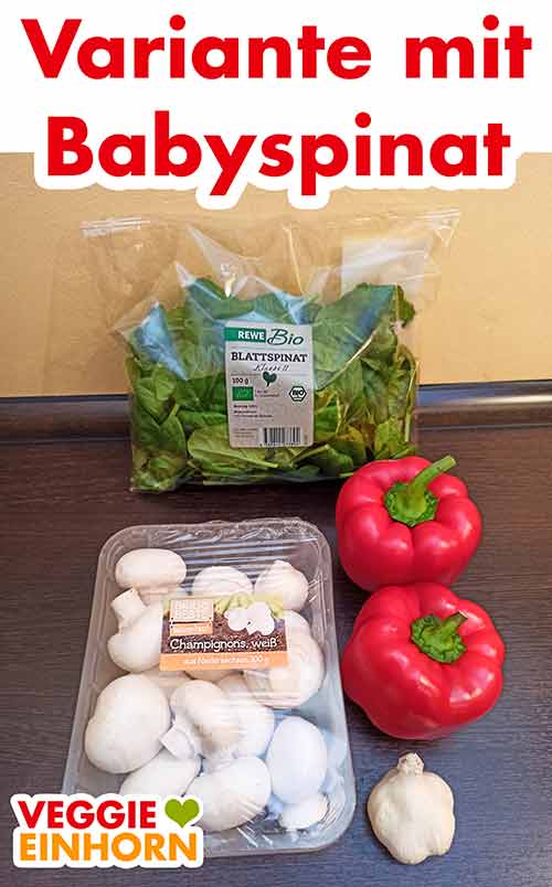 Gemüse für die Paprika-Curry-Variante mit Spinat Eine Packung Blattspinat, eine Packung weiße Champignons, zwei rote Paprika, eine Knoblauchknolle