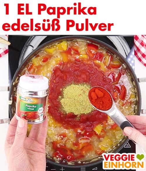 Paella würzen mit Paprika edelsüß Pulver