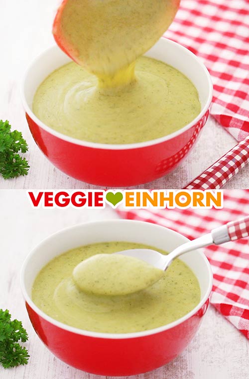Pürierte Vegane Cremesuppe mit Zucchini und Kartoffeln Pürierte Vegane Cremesuppe mit Zucchini und Kartoffeln