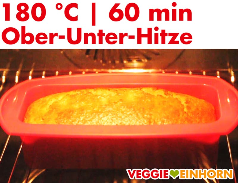 Silikon-Kastenbackform im Backofen