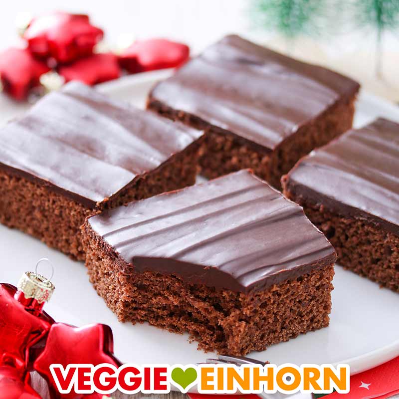 Lebkuchen vom Blech mit veganem Schokoüberzug Veganer Lebkuchen vom Blech mit Schokoladenüberzug