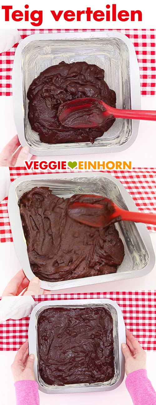 Teig in Brownie-Backform verteilen Teig in Brownie-Backform verteilen