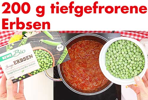 Tiefgekühlte Erbsen zufügen.
