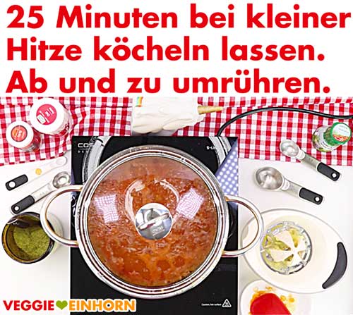Türkische Linsensuppe bei kleiner Hitze 25 Minuten kochen Türkische Linsensuppe bei kleiner Hitze 25 Minuten kochen