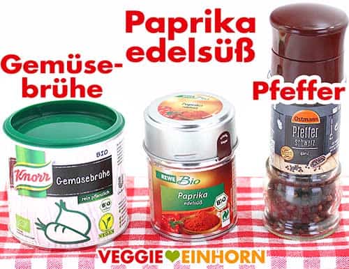 Veganes Gemüsebrühe Pulver, Paprika edelsüß Pulver, schwarzer Pfeffer.