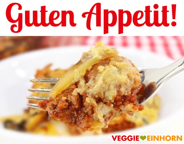 Vegane Moussaka auf der Gabel Vegane Moussaka auf der Gabel