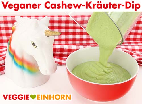 Veganen Cashew-Kräuter-Dip servieren