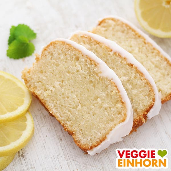 Saftiger veganer Zitronenkuchen mit Glasur