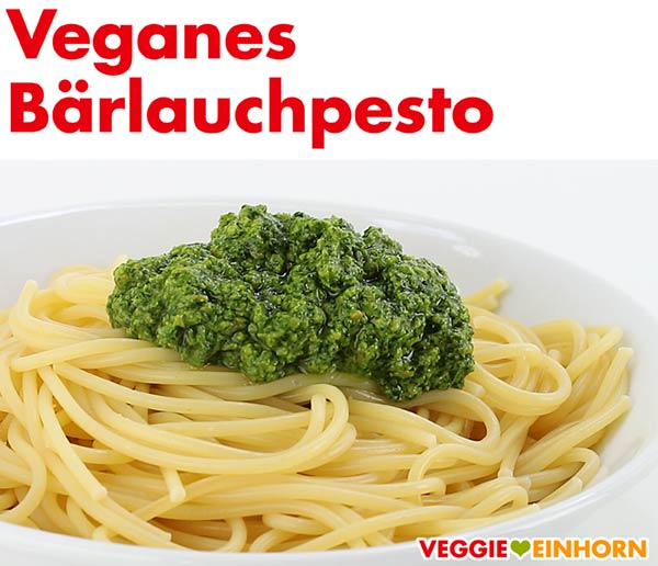 Veganes Bärlauchpesto auf einem Teller Spaghetti Veganes Bärlauchpesto auf einem Teller Spaghetti