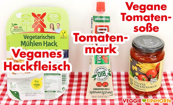 Veganes Hackfleisch, Tomatenmark, Tomatensoße Veganes Hackfleisch, Tomatenmark, Tomatensoße