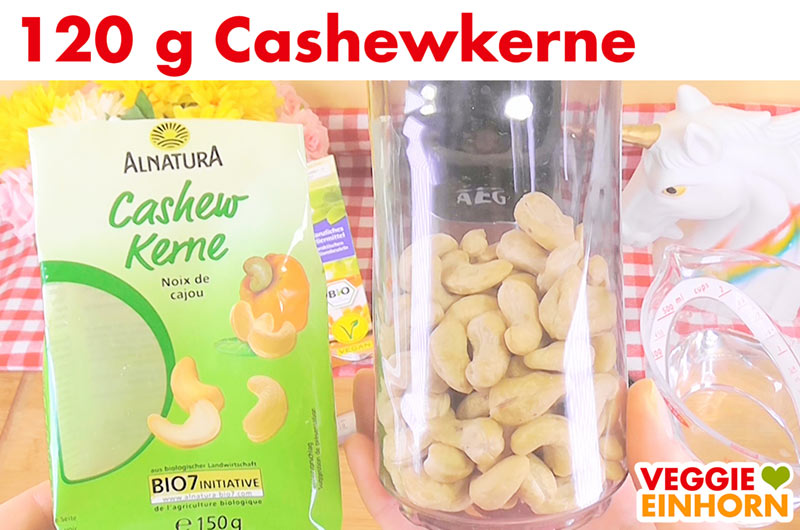 Cashewkerne im Standmixer