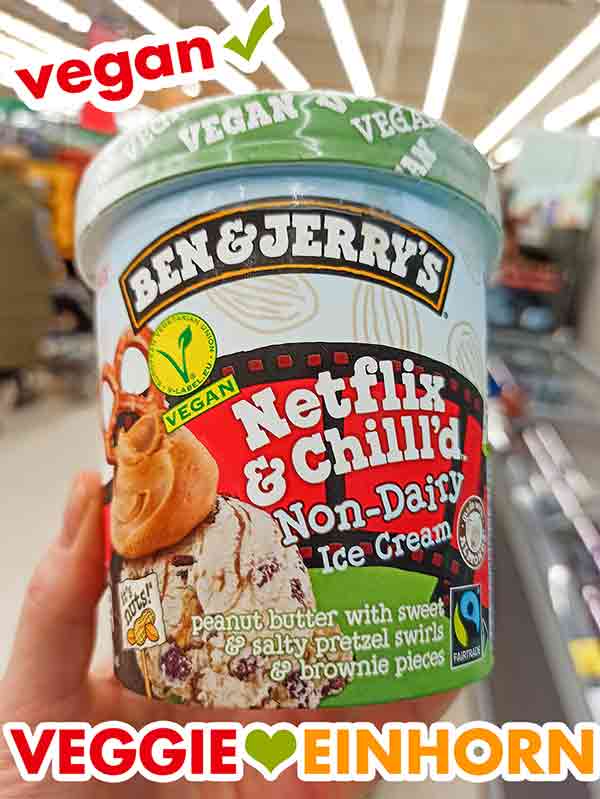 Ein Becher veganes Eis von Ben & Jerry's im Kaufland Ein Becher veganes Netflix & Chill'd im Supermarkt