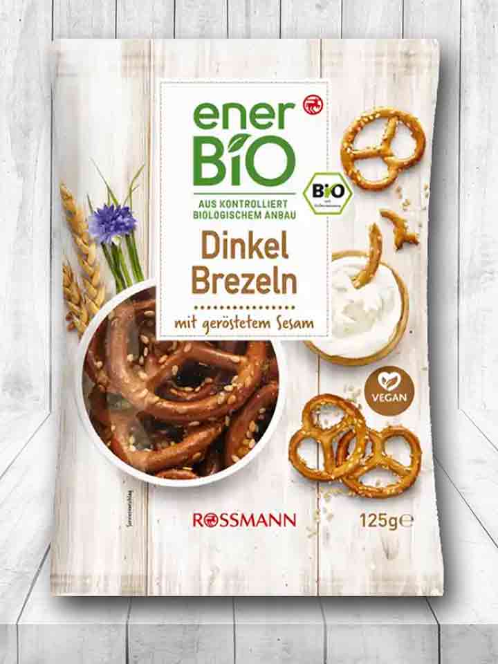 Eine Packung Rossmann enerBio Dinkel Brezeln