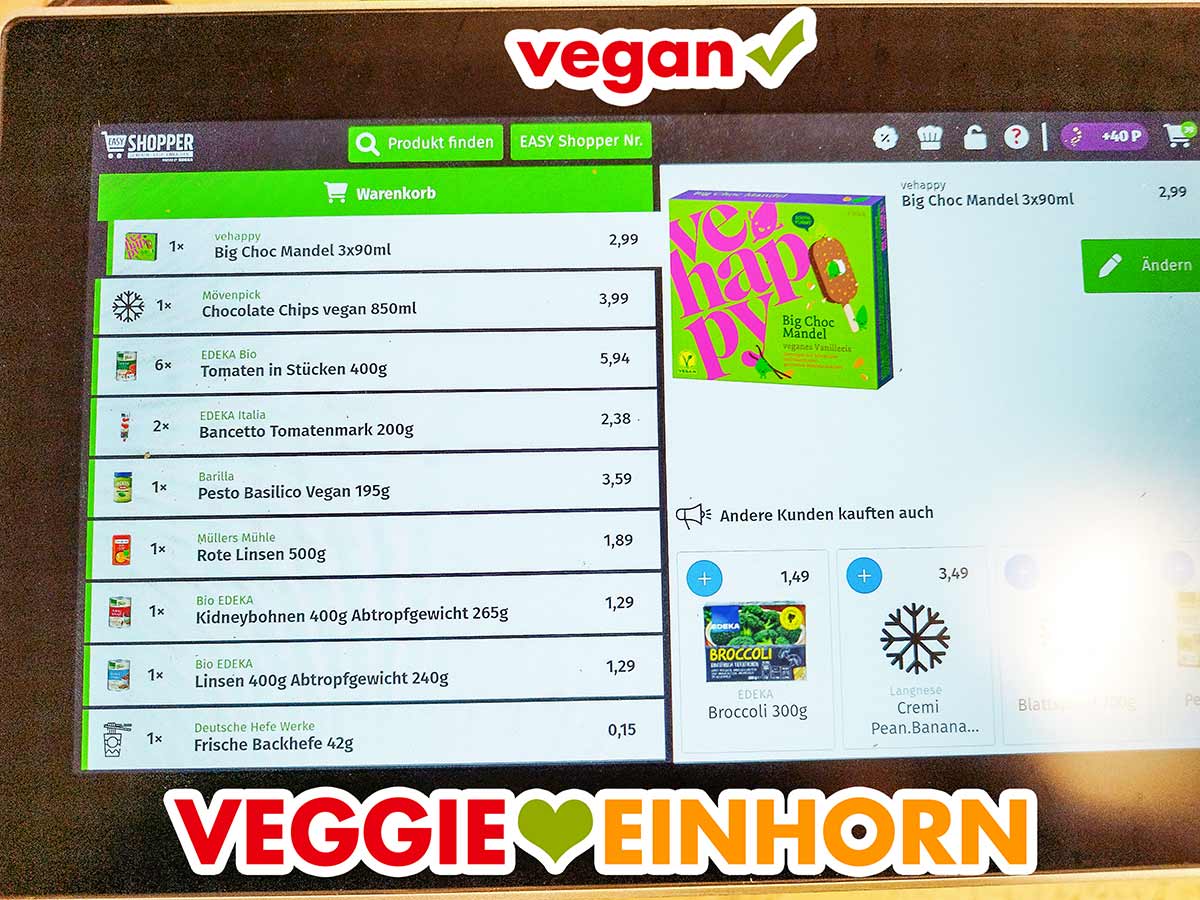 Ich habe das vehappy Big Choc Mandel zum Preis von 2,99 Euro mit dem Easy Shopper bei Marktkauf gekauft. Display des Easy Shoppers mit Big Choc Mandel Eis von vehappy
