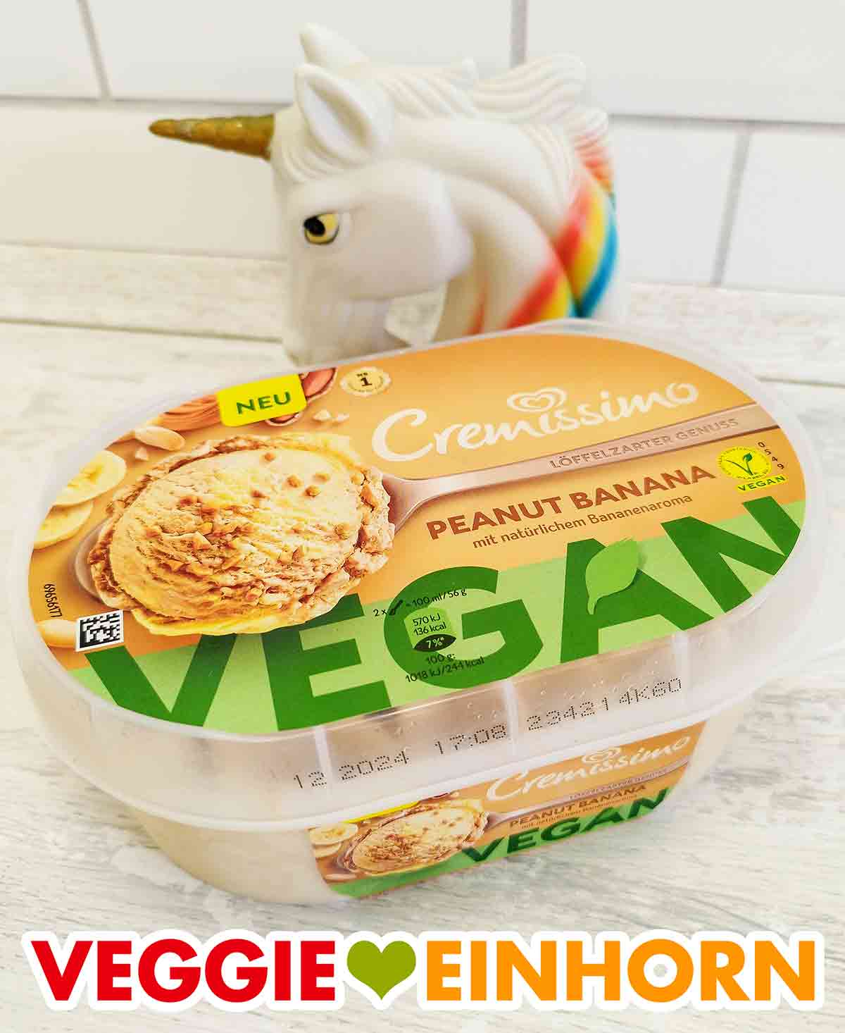 Das vegane Peanut Banana Eis von Cremissimo ist mit natürlichem Bananenaroma. Eine Packung veganes Cremissimo Peanut Banana