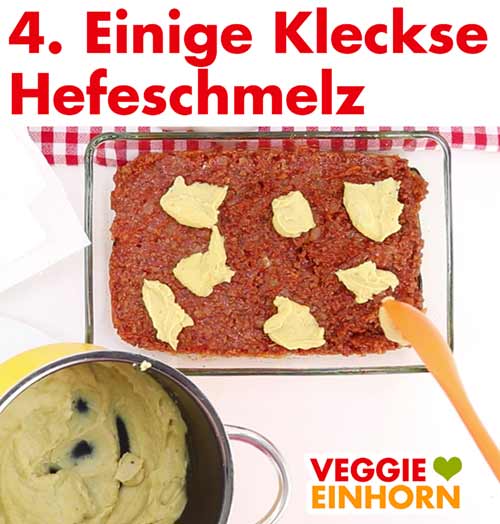 Einige Kleckse Hefeschmelz verteilen Einige Kleckse Hefeschmelz verteilen