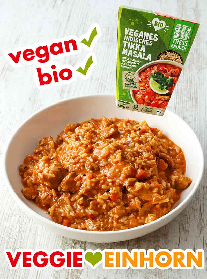 So sieht das vegane indische Tikka Masala von TressBrüder aus. Teller mit veganem Tikka Masala Fertiggericht