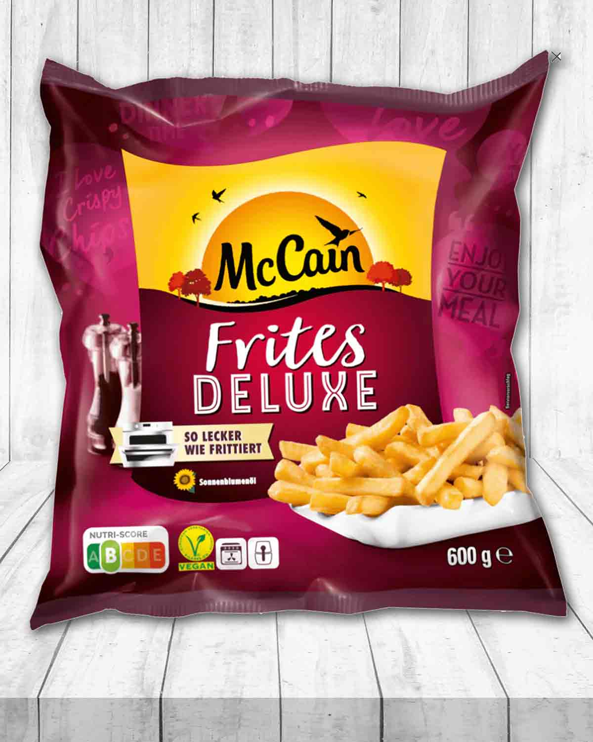 Die veganen Tiefkühl Pommes Frites Deluxe von McCain werden im Backofen oder der Heißluftfritteuse zubereitet. McCain Frites Deluxe