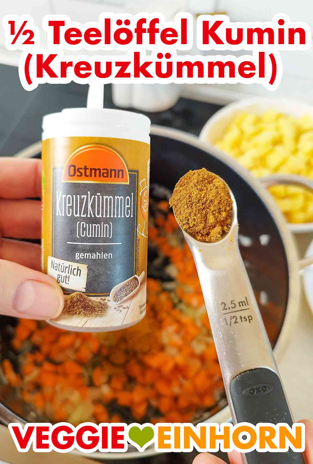 Kumin gemahlen von Ostmann Gemahlener Kreuzkümmel auf einem Messlöffel