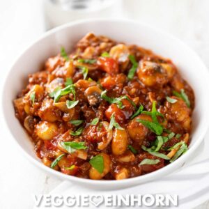 Vegane Gnocchi Pfanne mit Hackfleisch und Pilzen