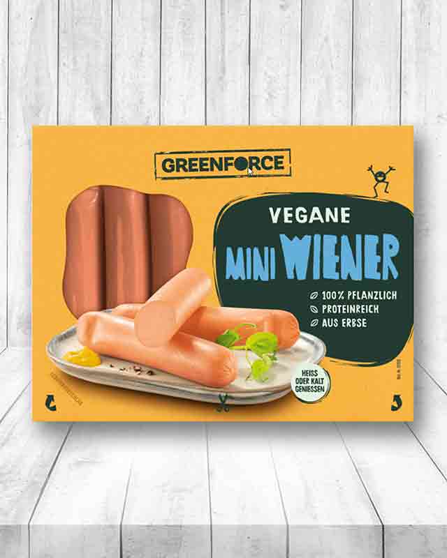 Eine Packung vegane Mini Wiener von Greenforce