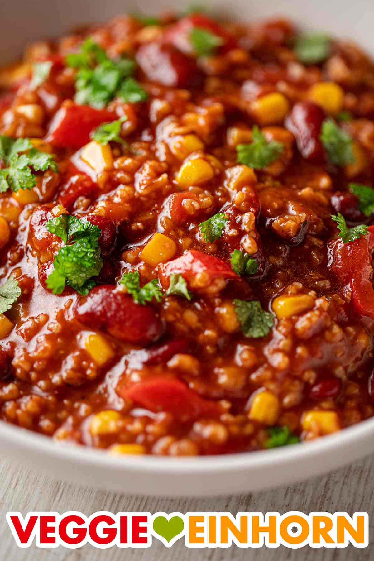 Veganes Chili sin Carne mit Grünkern Hack Nahaufnahme von Chili sin Carne mit Grünkern