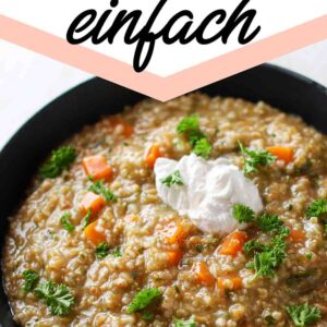 Einfache Grünkernsuppe mit Grünkernschrot und Möhren