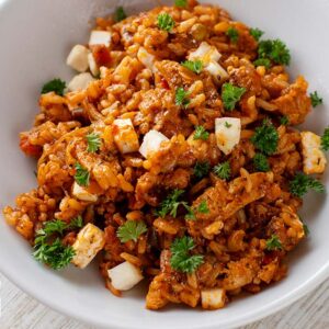 Schneller veganer Gyrosauflauf