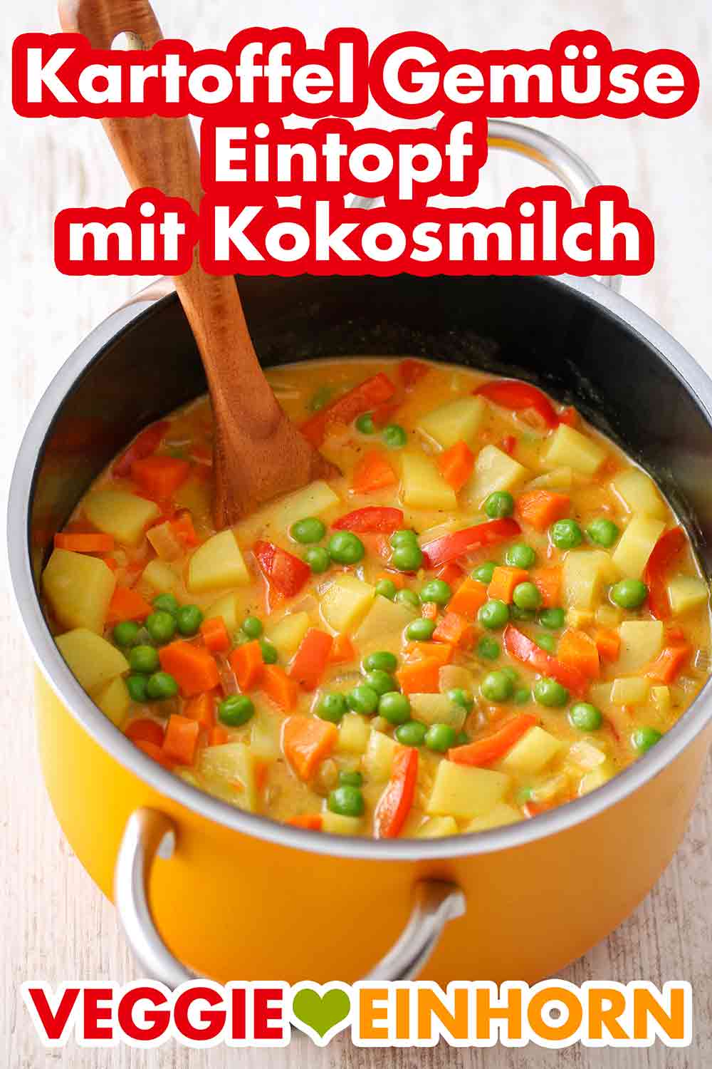 Eintopf mit Kokosmilch Eintopf mit Kokosmilch in einem Topf