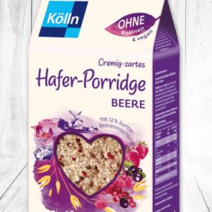 Eine Packung Kölln Hafer Porridge Beere
