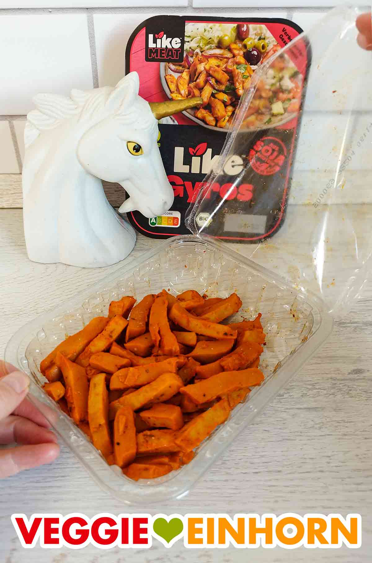 Offene Packung mit Like Meat Gyros Veganes Gyros von Like Meat in der geöffneten Packung