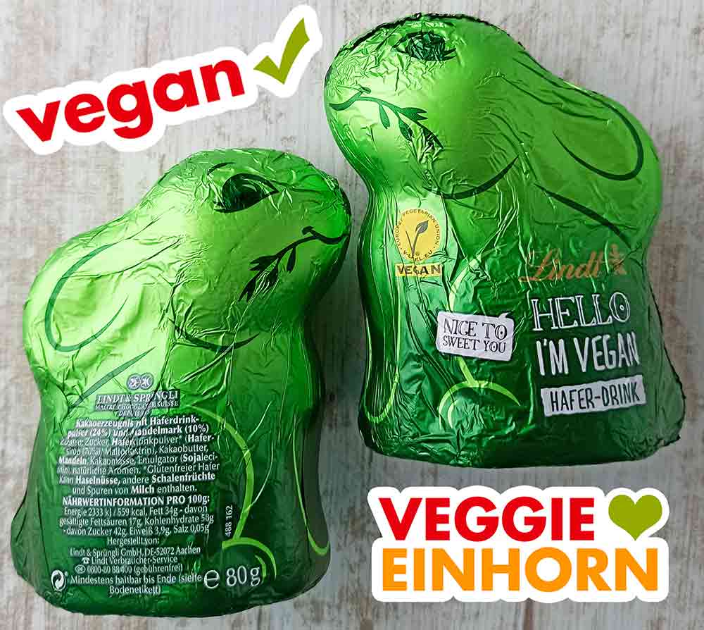 Beide Seiten des veganen Osterhasen von Lindt Hello Vorderseite und Rückseite des veganen Schokohasen von Lindt Hello
