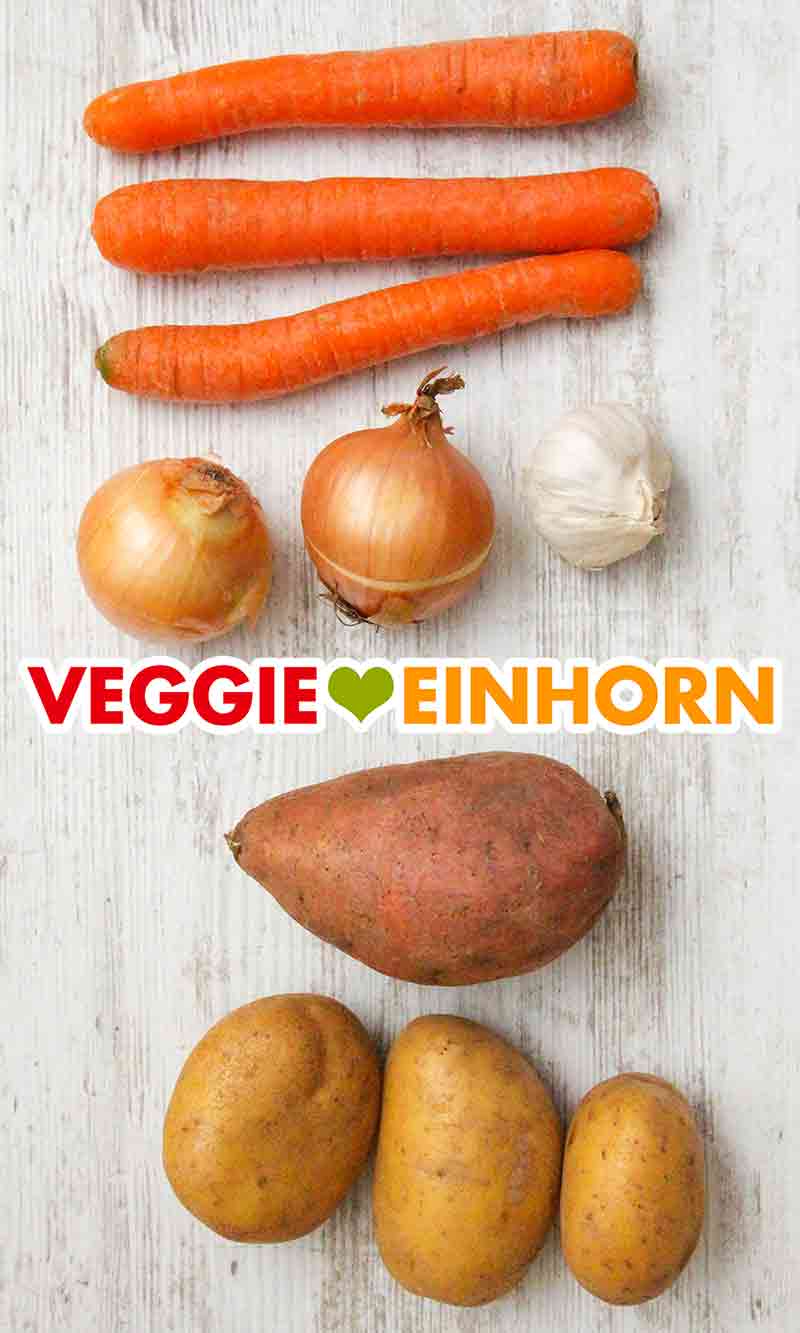 Gemüse für Möhren Süßkartoffel Eintopf Möhren, Zwiebeln, Knoblauch, Süßkartoffel, Kartoffeln