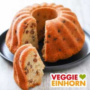 Veganer Napfkuchen mit Rosinen