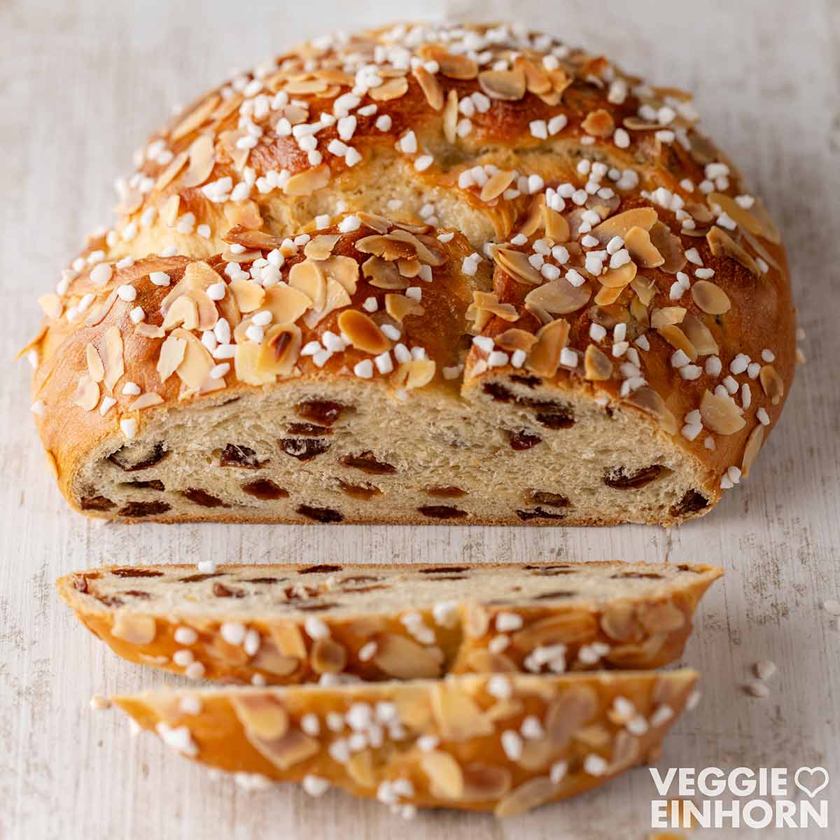 Veganes Osterbrot