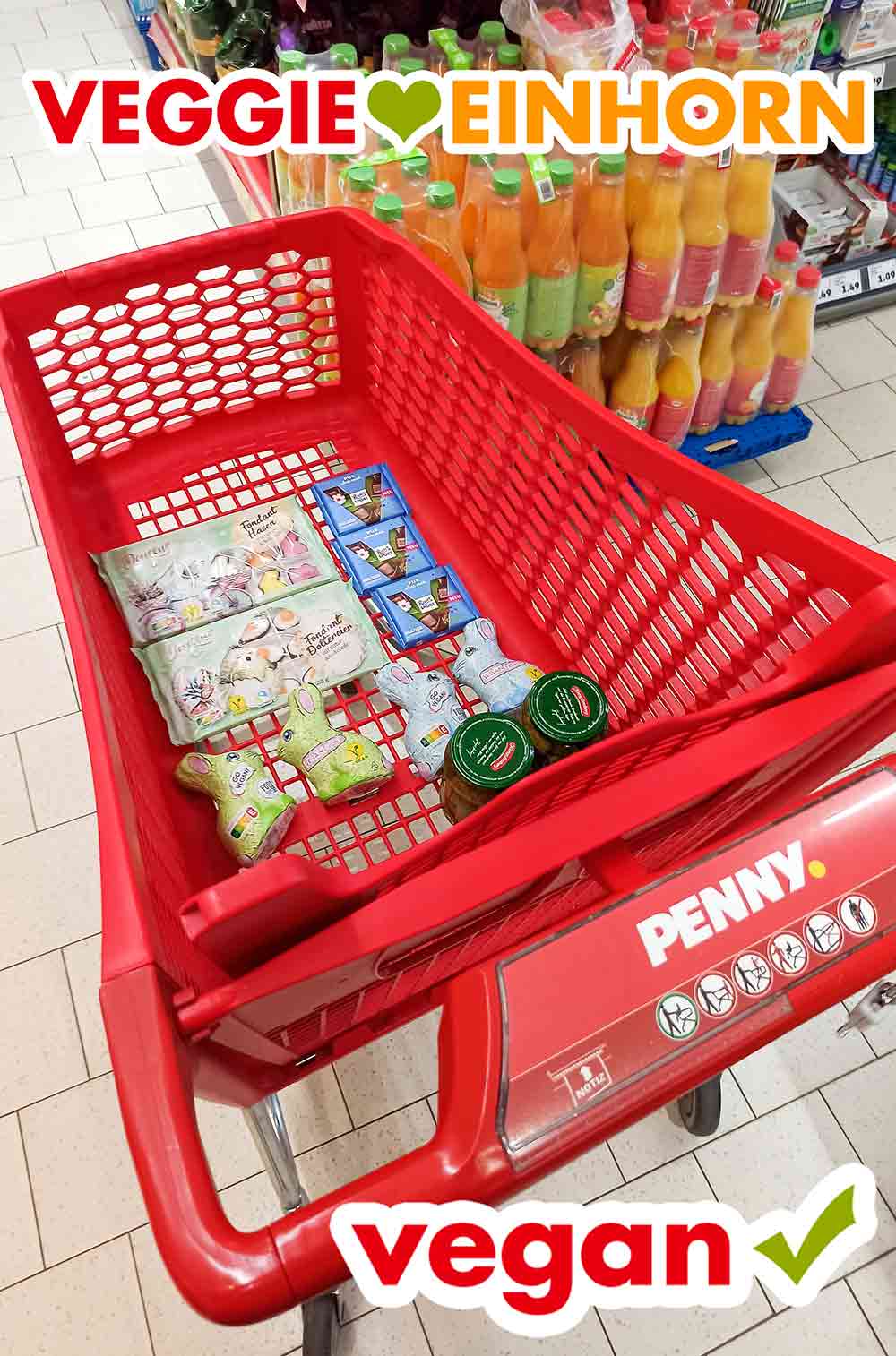 Vegane Schokolade und Ostersüßigkeiten im Supermarkt Einkaufswagen Penny Einkaufswagen mit veganen Oster Süßwaren
